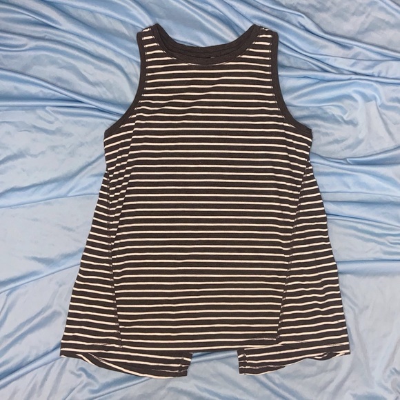 WORKOUT TOPS BUNDLE!!!! - Picture 7 of 8